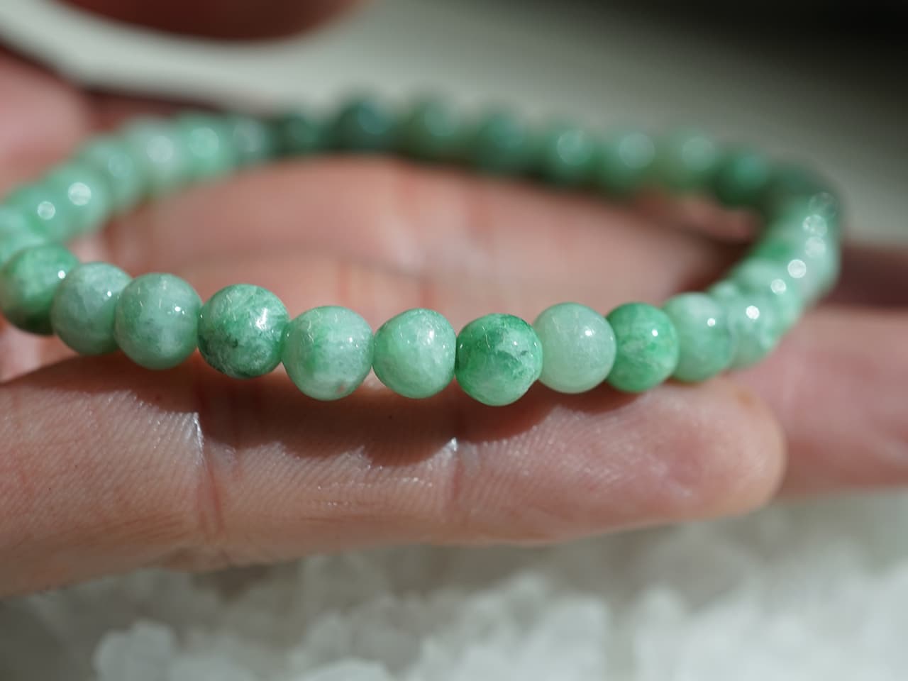 翡翠（ひすい）  ブレスレット 6mm玉 No.31   [ 画像現物・一点物 ]  パワーストーン 天然石 FORESTBLUE フォレストブルー【3724】