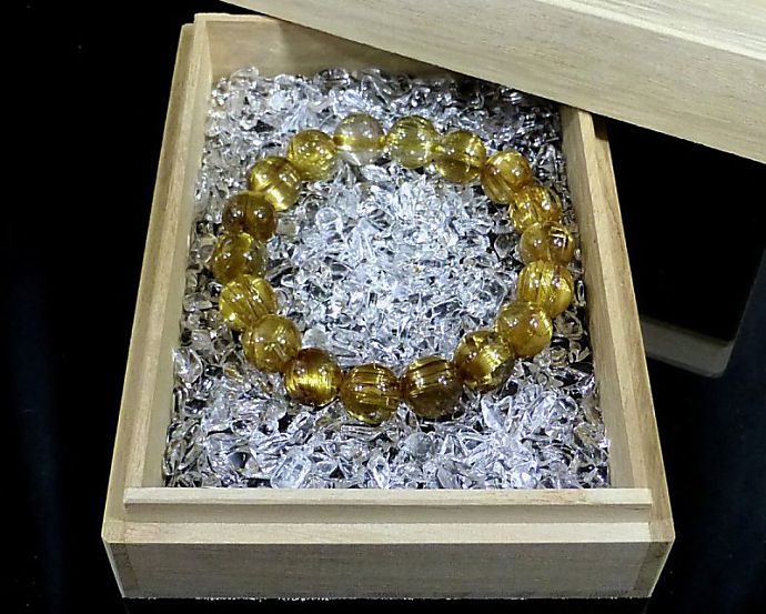 天然本水晶 さざれチップ (Sサイズ） 100g 【浄化・エネルギーチャージに】