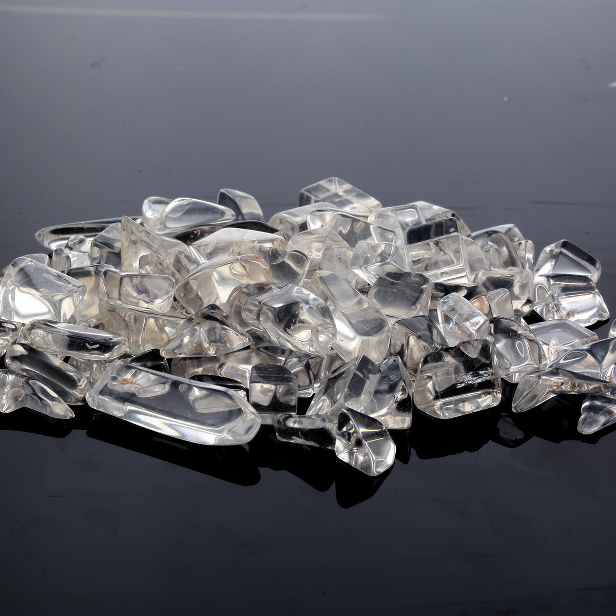 天然本水晶 さざれチップ (Lサイズ） 100g 【浄化・エネルギーチャージに】