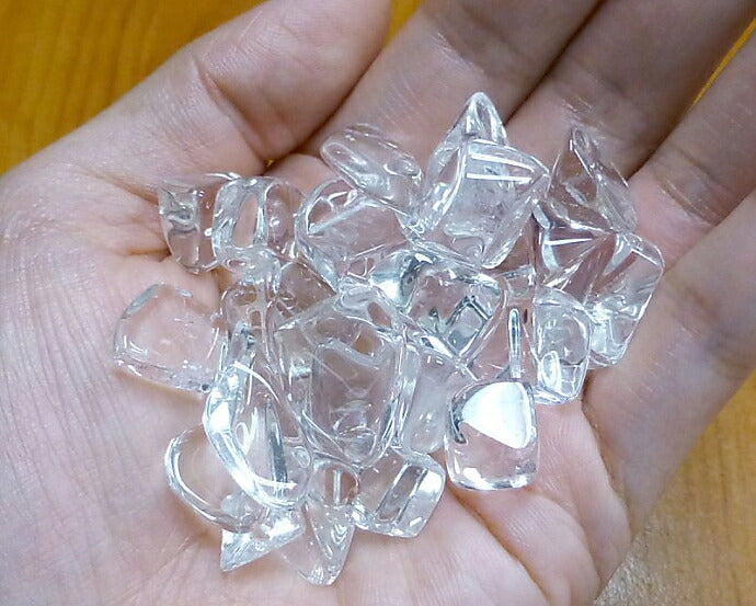 天然本水晶 さざれチップ (XLサイズ） 100g 【浄化・エネルギーチャージに】