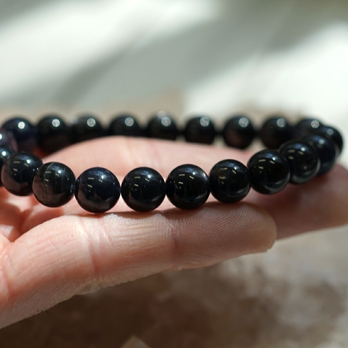 最高級（5A） ブラックスター アイオライト ブレスレット 10mm玉 No.20  [ 画像現物・一点物 ]    [ 画像現物・一点物 ]  パワーストーン 天然石 FORESTBLUE フォレストブルー【4931】