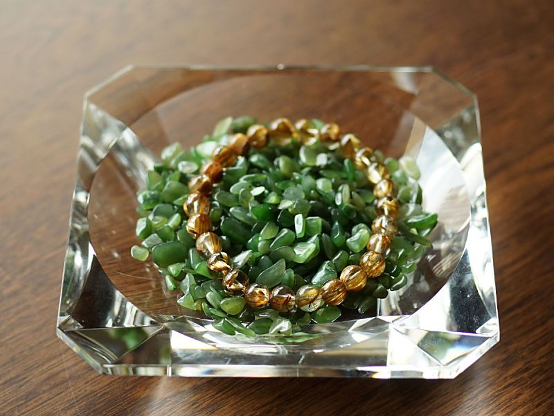ロシア産翡翠（ひすい）  さざれチップ 100g 【浄化・エネルギーチャージに】