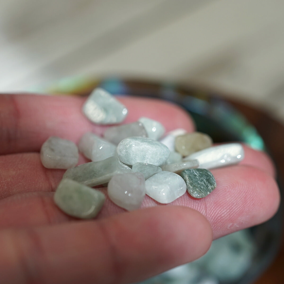 翡翠（ヒスイ） さざれチップ Type.1 100g 【浄化・エネルギーチャージに】