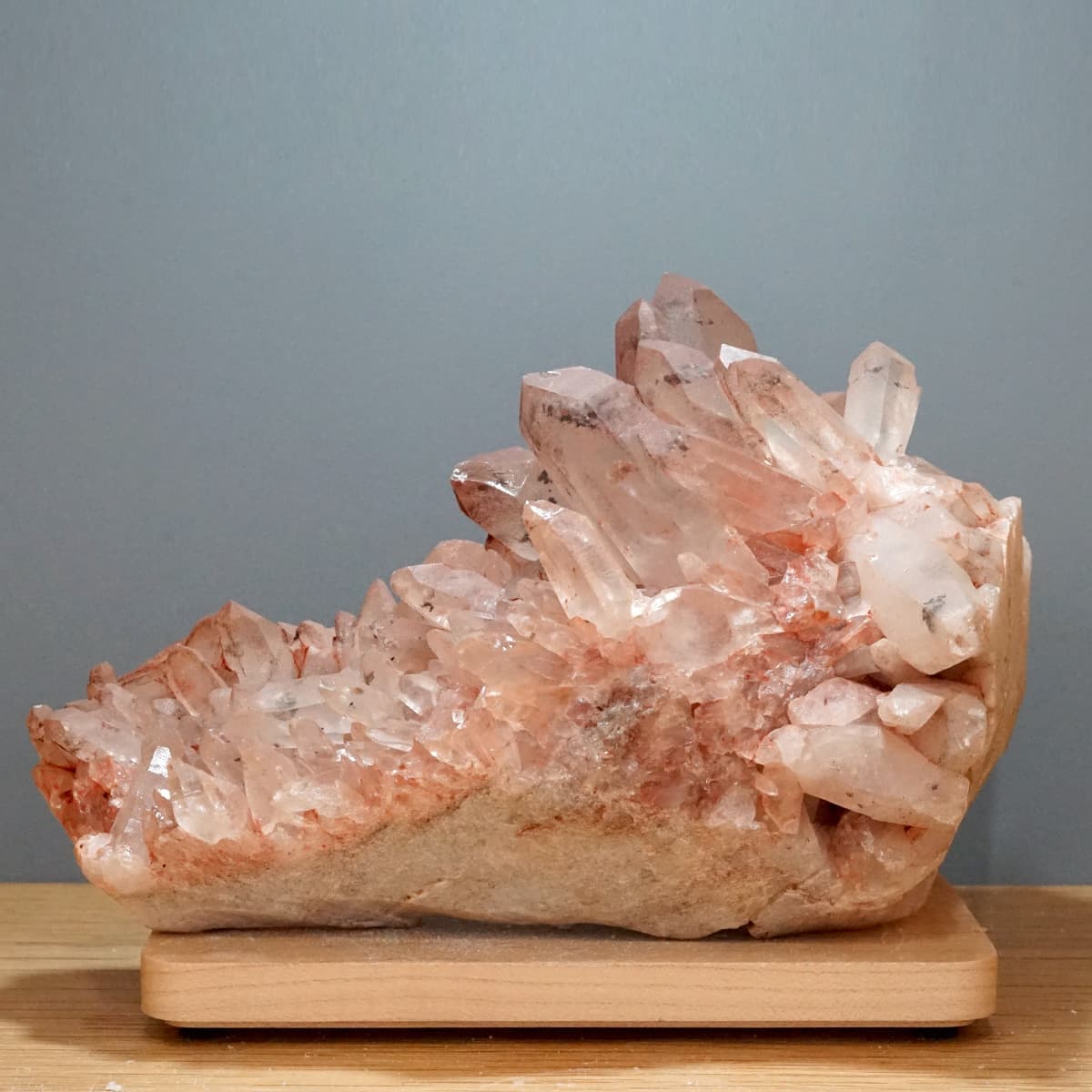 ヒマラヤ水晶 クラスター・原石（クル渓谷） No.13  [ 画像現物・一点物 ]    [ 画像現物・一点物 ]  パワーストーン 天然石 FORESTBLUE フォレストブルー【5201】