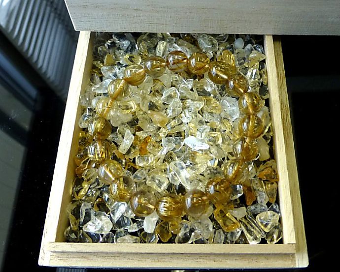 シトリン さざれチップ 100g 【浄化・エネルギーチャージに】