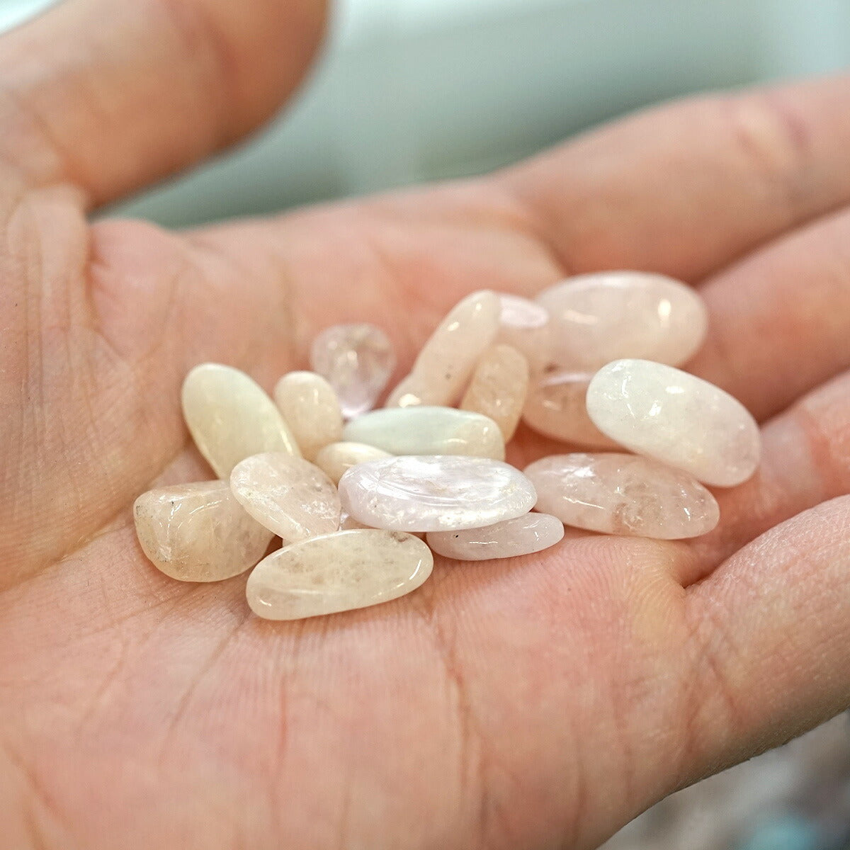 モルガナイト さざれチップ 100g 【浄化・エネルギーチャージに】