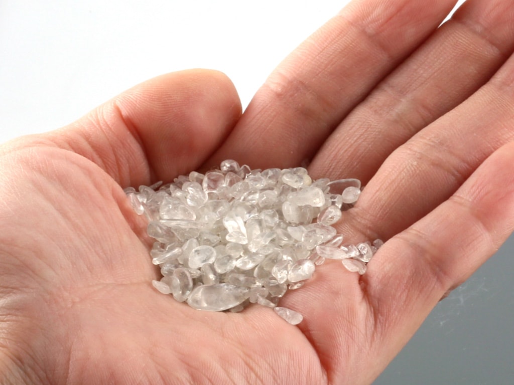 ヒマラヤ水晶 さざれチップ 100g 【浄化・エネルギーチャージに】