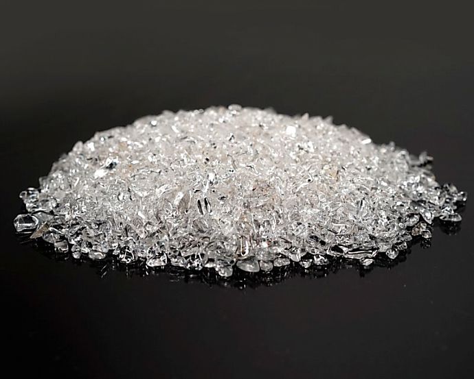 天然本水晶 さざれチップ (SSサイズ） 100g 【浄化・エネルギーチャージに】