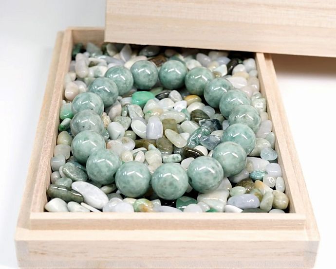 翡翠（ヒスイ） さざれチップ Type.2 100g 【浄化・エネルギーチャージに】