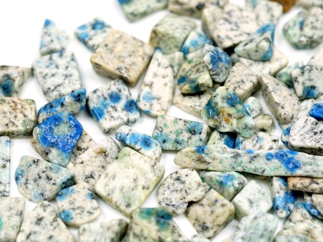 K2ブルー アズライト さざれチップ 100g 【浄化・エネルギーチャージに】