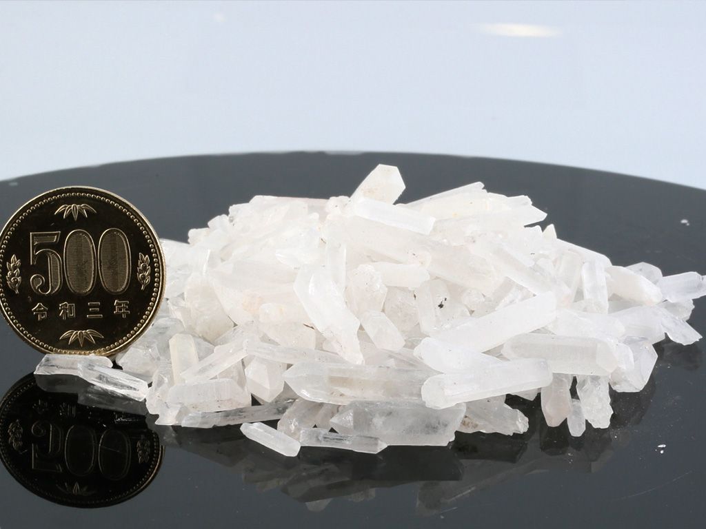 水晶クラスター さざれチップ 100g 【浄化・エネルギーチャージに】