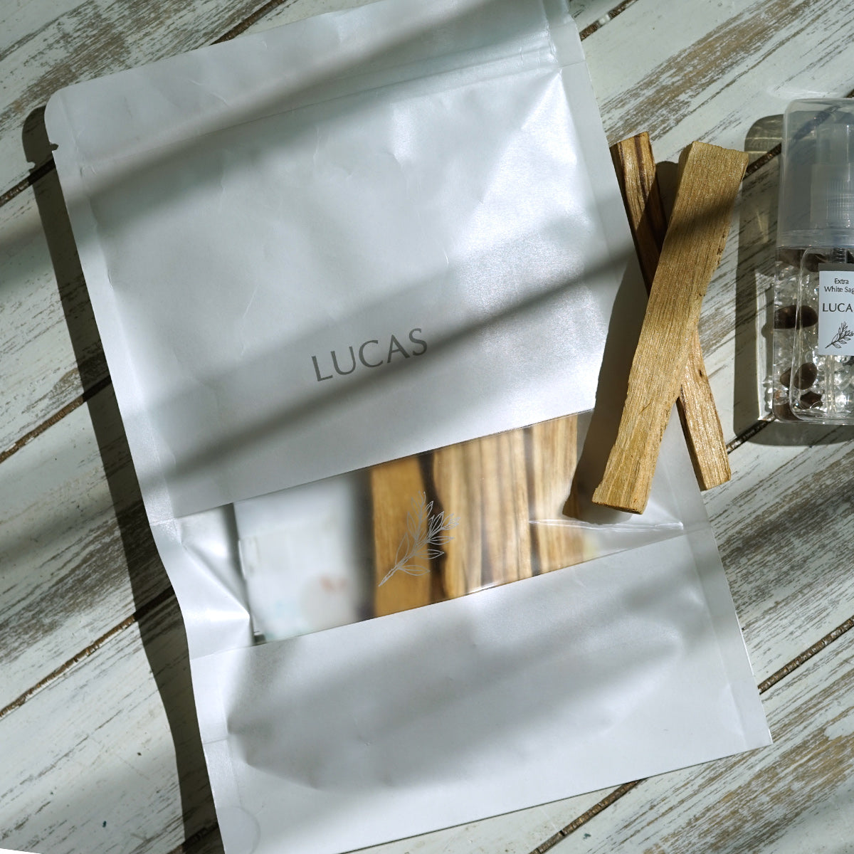 パロサント・スティック 【聖なる木 ペルー産 Palo santo 8本入　浄化&邪気祓い】